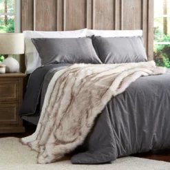 Faux Fur Throw - Luxurious, Soft, Hypoallergenic Premium Fashion Faux Wolf Fur Blanket, 60"x70" By Hastings Home (Pearl White) -Hastings Home Sales GUEST 8cb0696c 71fd 4725 8004 8731d0d1e569