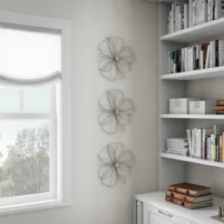 Hastings Home Metallic Wire Layered Flower Hanging Accent Art - Silver/Gold 10 Hastings Home Metallic Wire Layered Flower Hanging Accent Art - Silver/Gold -Hastings Home Sales GUEST 8efb51d1 34c3 41eb be41 72a4897e068b