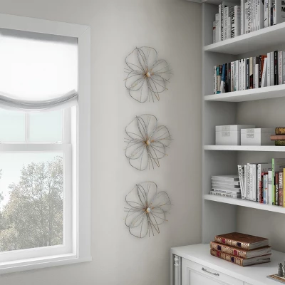 Hastings Home Metallic Wire Layered Flower Hanging Accent Art - Silver/Gold 5 Hastings Home Metallic Wire Layered Flower Hanging Accent Art - Silver/Gold - Image 5